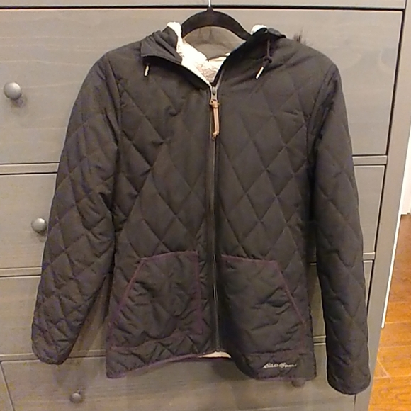 Eddie Bauer Jackets & Blazers - EUC Sherpa lined jacket